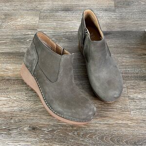Dansko | Charlene Ankle Booties New size 37